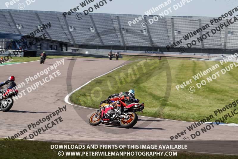 Rockingham no limits trackday;enduro digital images;event digital images;eventdigitalimages;no limits trackdays;peter wileman photography;racing digital images;rockingham raceway northamptonshire;rockingham trackday photographs;trackday digital images;trackday photos