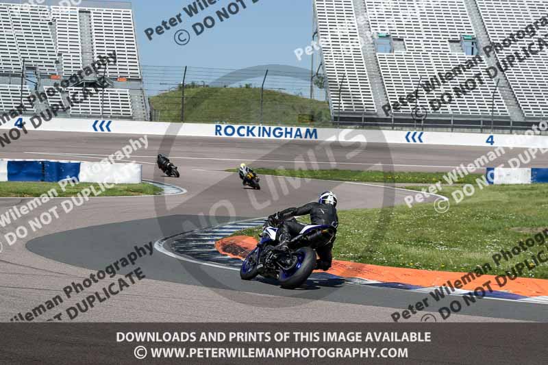 Rockingham no limits trackday;enduro digital images;event digital images;eventdigitalimages;no limits trackdays;peter wileman photography;racing digital images;rockingham raceway northamptonshire;rockingham trackday photographs;trackday digital images;trackday photos