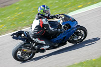 Rockingham-no-limits-trackday;enduro-digital-images;event-digital-images;eventdigitalimages;no-limits-trackdays;peter-wileman-photography;racing-digital-images;rockingham-raceway-northamptonshire;rockingham-trackday-photographs;trackday-digital-images;trackday-photos
