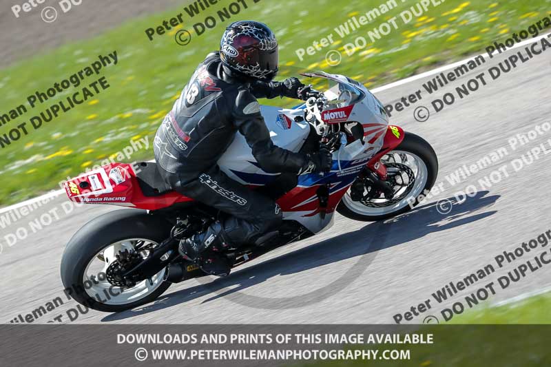Rockingham no limits trackday;enduro digital images;event digital images;eventdigitalimages;no limits trackdays;peter wileman photography;racing digital images;rockingham raceway northamptonshire;rockingham trackday photographs;trackday digital images;trackday photos