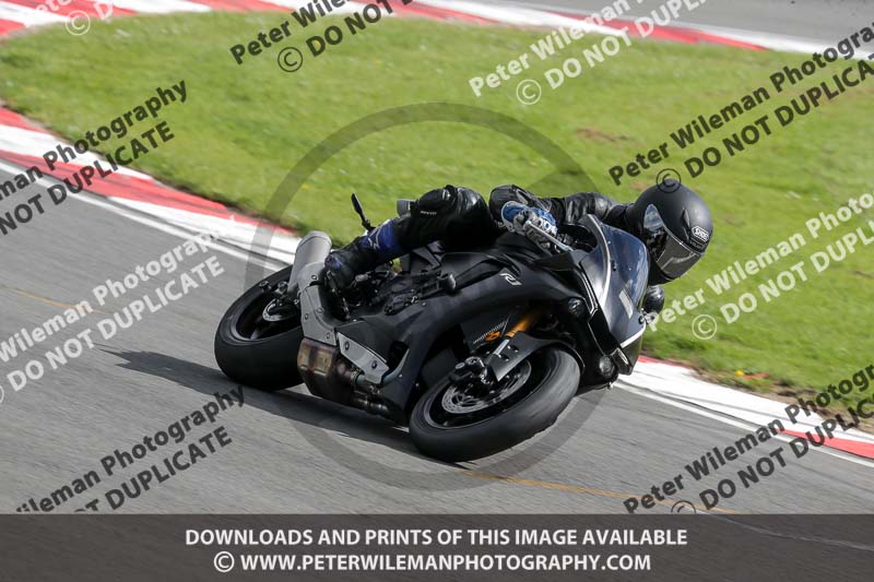 donington no limits trackday;donington park photographs;donington trackday photographs;no limits trackdays;peter wileman photography;trackday digital images;trackday photos