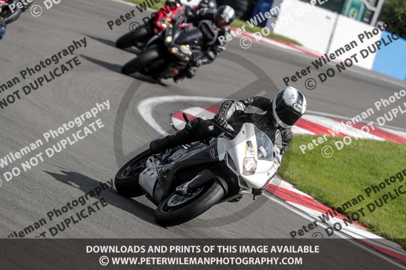 donington no limits trackday;donington park photographs;donington trackday photographs;no limits trackdays;peter wileman photography;trackday digital images;trackday photos