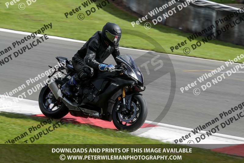 donington no limits trackday;donington park photographs;donington trackday photographs;no limits trackdays;peter wileman photography;trackday digital images;trackday photos