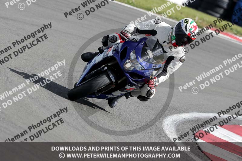 donington no limits trackday;donington park photographs;donington trackday photographs;no limits trackdays;peter wileman photography;trackday digital images;trackday photos