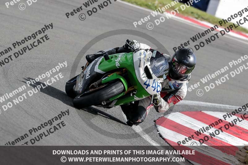 donington no limits trackday;donington park photographs;donington trackday photographs;no limits trackdays;peter wileman photography;trackday digital images;trackday photos