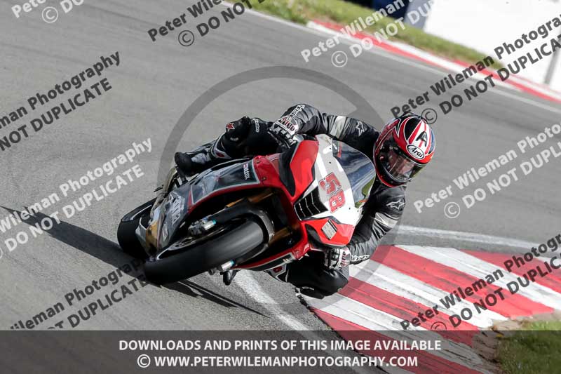 donington no limits trackday;donington park photographs;donington trackday photographs;no limits trackdays;peter wileman photography;trackday digital images;trackday photos