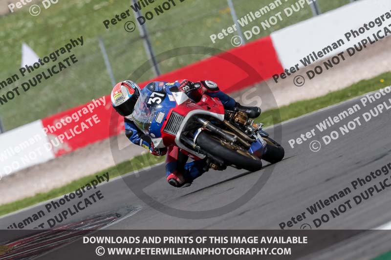 donington no limits trackday;donington park photographs;donington trackday photographs;no limits trackdays;peter wileman photography;trackday digital images;trackday photos