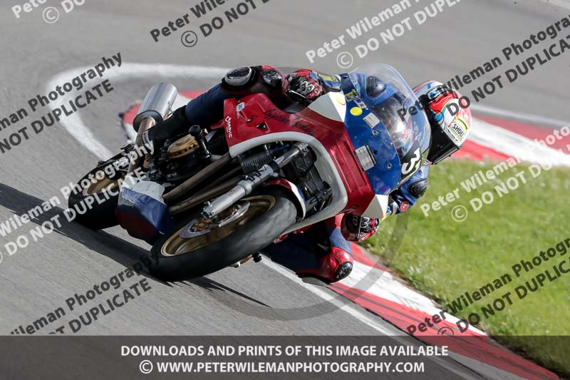 donington no limits trackday;donington park photographs;donington trackday photographs;no limits trackdays;peter wileman photography;trackday digital images;trackday photos
