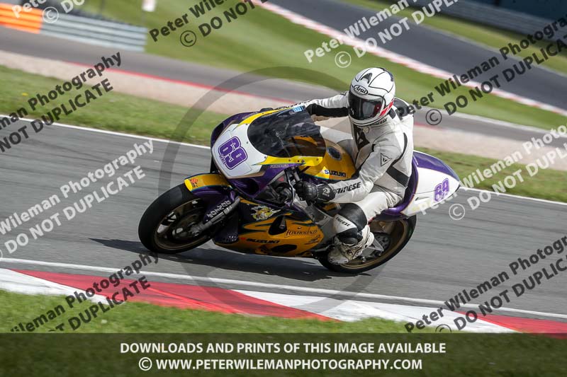 donington no limits trackday;donington park photographs;donington trackday photographs;no limits trackdays;peter wileman photography;trackday digital images;trackday photos