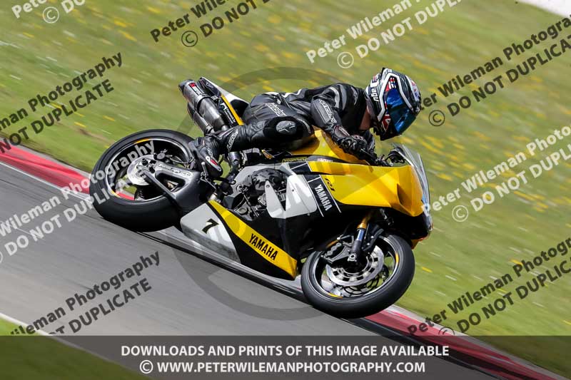 donington no limits trackday;donington park photographs;donington trackday photographs;no limits trackdays;peter wileman photography;trackday digital images;trackday photos