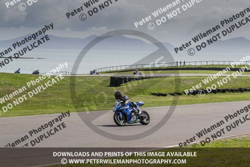 anglesey no limits trackday;anglesey photographs;anglesey trackday photographs;enduro digital images;event digital images;eventdigitalimages;no limits trackdays;peter wileman photography;racing digital images;trac mon;trackday digital images;trackday photos;ty croes