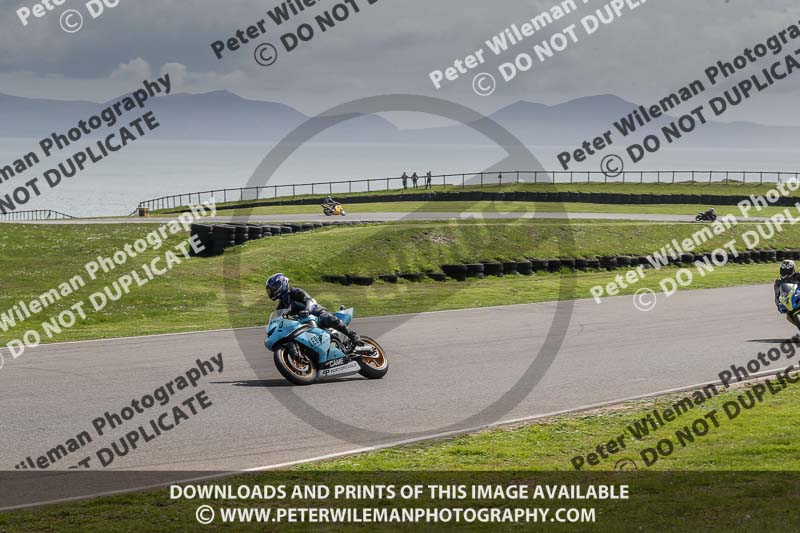 anglesey no limits trackday;anglesey photographs;anglesey trackday photographs;enduro digital images;event digital images;eventdigitalimages;no limits trackdays;peter wileman photography;racing digital images;trac mon;trackday digital images;trackday photos;ty croes
