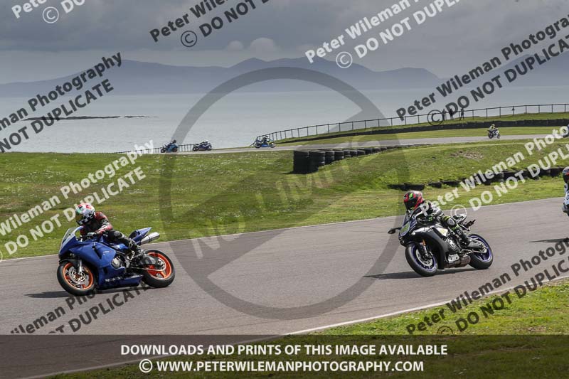 anglesey no limits trackday;anglesey photographs;anglesey trackday photographs;enduro digital images;event digital images;eventdigitalimages;no limits trackdays;peter wileman photography;racing digital images;trac mon;trackday digital images;trackday photos;ty croes