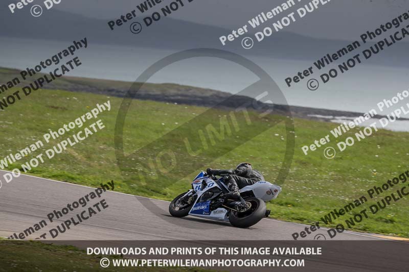 anglesey no limits trackday;anglesey photographs;anglesey trackday photographs;enduro digital images;event digital images;eventdigitalimages;no limits trackdays;peter wileman photography;racing digital images;trac mon;trackday digital images;trackday photos;ty croes
