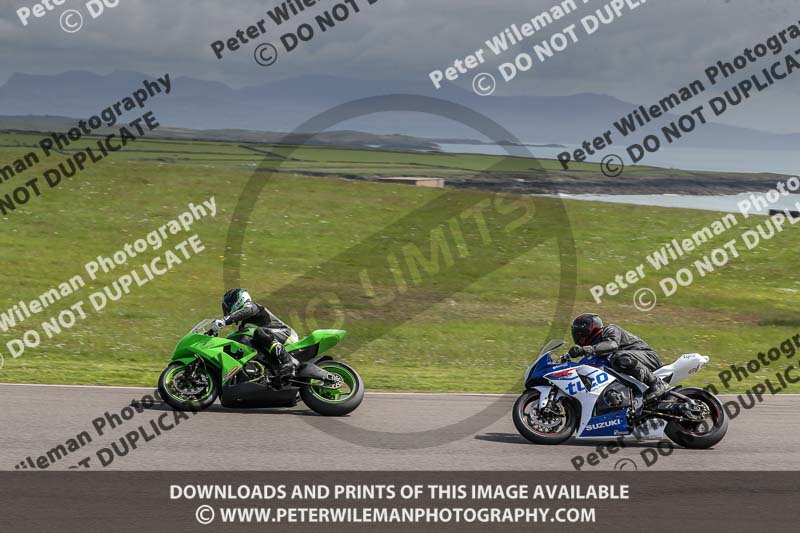 anglesey no limits trackday;anglesey photographs;anglesey trackday photographs;enduro digital images;event digital images;eventdigitalimages;no limits trackdays;peter wileman photography;racing digital images;trac mon;trackday digital images;trackday photos;ty croes