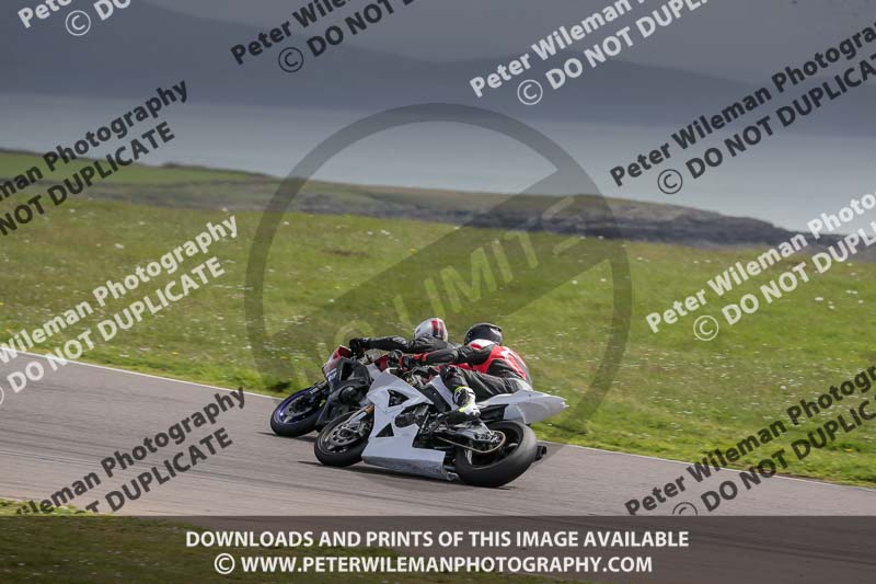 anglesey no limits trackday;anglesey photographs;anglesey trackday photographs;enduro digital images;event digital images;eventdigitalimages;no limits trackdays;peter wileman photography;racing digital images;trac mon;trackday digital images;trackday photos;ty croes