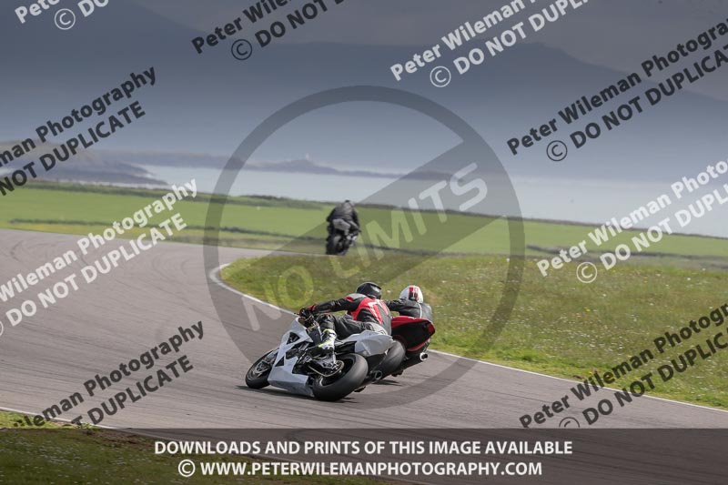 anglesey no limits trackday;anglesey photographs;anglesey trackday photographs;enduro digital images;event digital images;eventdigitalimages;no limits trackdays;peter wileman photography;racing digital images;trac mon;trackday digital images;trackday photos;ty croes