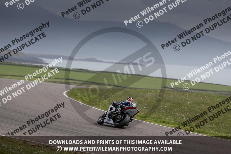anglesey no limits trackday;anglesey photographs;anglesey trackday photographs;enduro digital images;event digital images;eventdigitalimages;no limits trackdays;peter wileman photography;racing digital images;trac mon;trackday digital images;trackday photos;ty croes