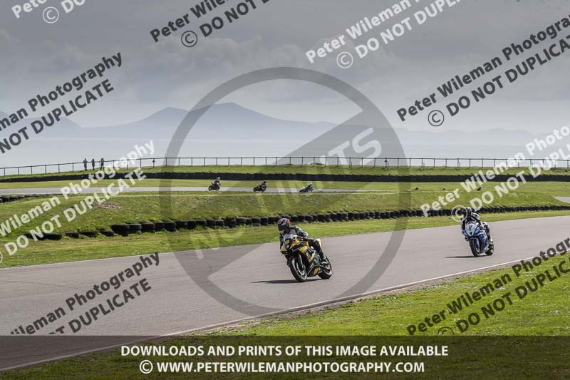 anglesey no limits trackday;anglesey photographs;anglesey trackday photographs;enduro digital images;event digital images;eventdigitalimages;no limits trackdays;peter wileman photography;racing digital images;trac mon;trackday digital images;trackday photos;ty croes