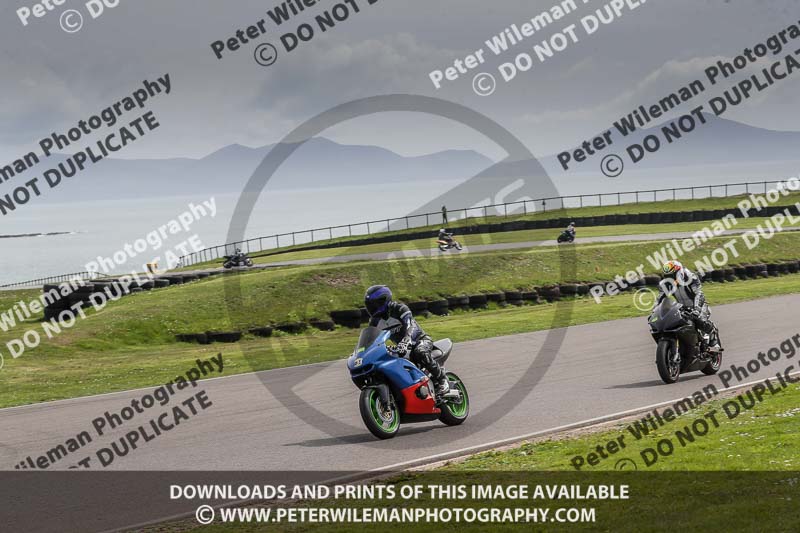 anglesey no limits trackday;anglesey photographs;anglesey trackday photographs;enduro digital images;event digital images;eventdigitalimages;no limits trackdays;peter wileman photography;racing digital images;trac mon;trackday digital images;trackday photos;ty croes