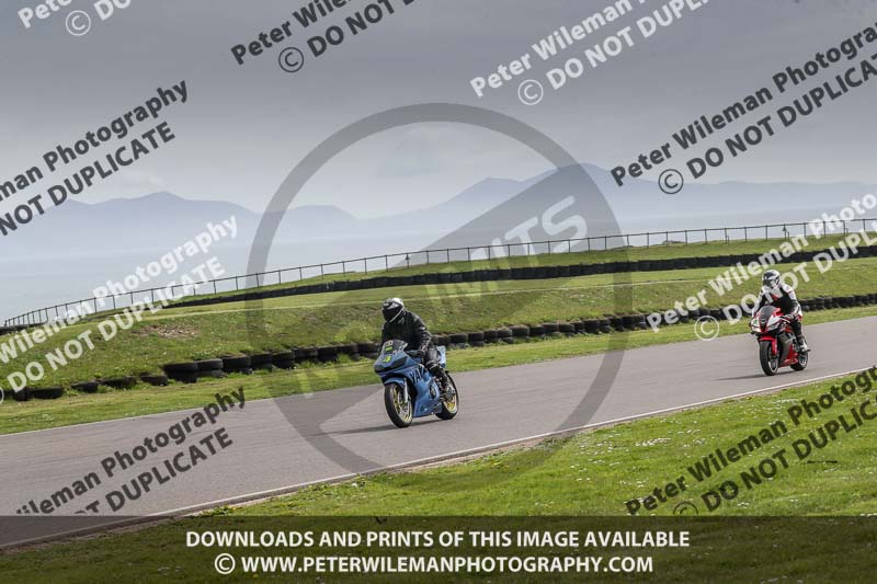 anglesey no limits trackday;anglesey photographs;anglesey trackday photographs;enduro digital images;event digital images;eventdigitalimages;no limits trackdays;peter wileman photography;racing digital images;trac mon;trackday digital images;trackday photos;ty croes