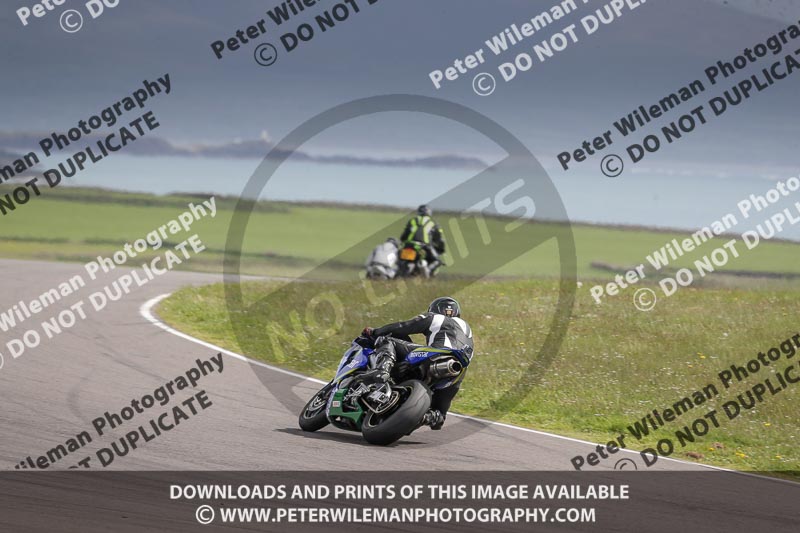 anglesey no limits trackday;anglesey photographs;anglesey trackday photographs;enduro digital images;event digital images;eventdigitalimages;no limits trackdays;peter wileman photography;racing digital images;trac mon;trackday digital images;trackday photos;ty croes
