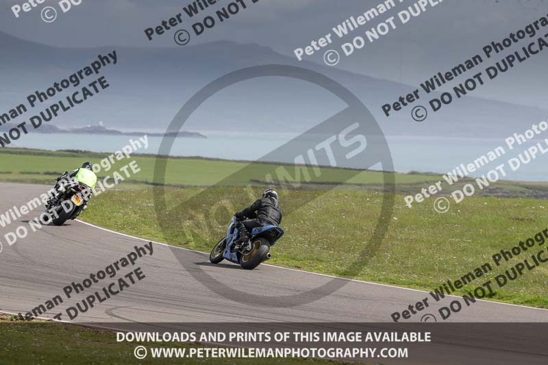 anglesey no limits trackday;anglesey photographs;anglesey trackday photographs;enduro digital images;event digital images;eventdigitalimages;no limits trackdays;peter wileman photography;racing digital images;trac mon;trackday digital images;trackday photos;ty croes