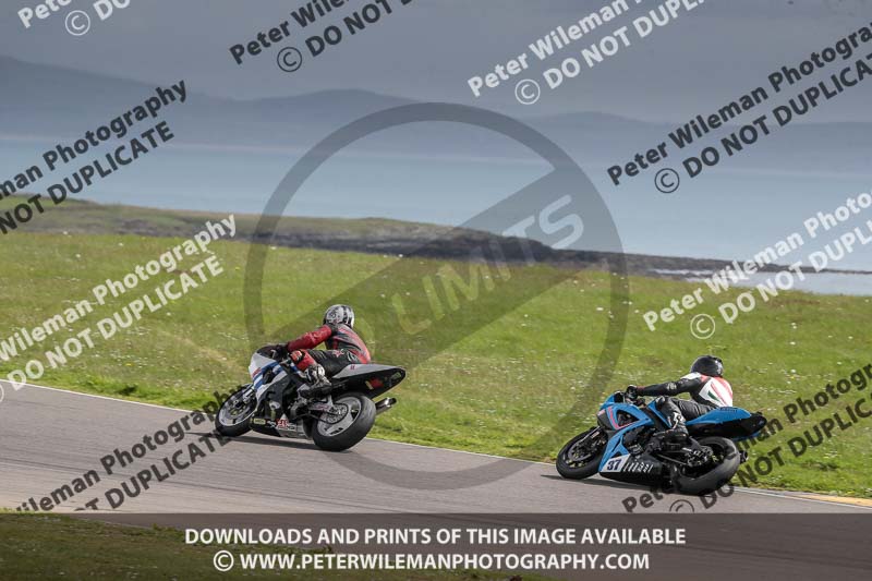 anglesey no limits trackday;anglesey photographs;anglesey trackday photographs;enduro digital images;event digital images;eventdigitalimages;no limits trackdays;peter wileman photography;racing digital images;trac mon;trackday digital images;trackday photos;ty croes