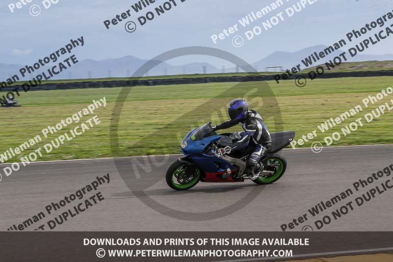 anglesey no limits trackday;anglesey photographs;anglesey trackday photographs;enduro digital images;event digital images;eventdigitalimages;no limits trackdays;peter wileman photography;racing digital images;trac mon;trackday digital images;trackday photos;ty croes