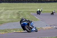 anglesey-no-limits-trackday;anglesey-photographs;anglesey-trackday-photographs;enduro-digital-images;event-digital-images;eventdigitalimages;no-limits-trackdays;peter-wileman-photography;racing-digital-images;trac-mon;trackday-digital-images;trackday-photos;ty-croes
