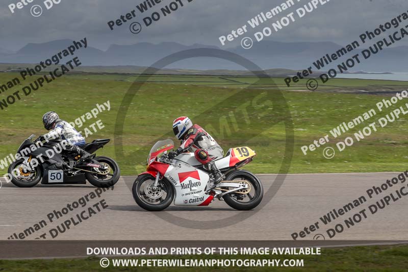 anglesey no limits trackday;anglesey photographs;anglesey trackday photographs;enduro digital images;event digital images;eventdigitalimages;no limits trackdays;peter wileman photography;racing digital images;trac mon;trackday digital images;trackday photos;ty croes