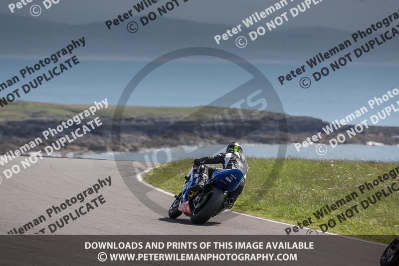anglesey no limits trackday;anglesey photographs;anglesey trackday photographs;enduro digital images;event digital images;eventdigitalimages;no limits trackdays;peter wileman photography;racing digital images;trac mon;trackday digital images;trackday photos;ty croes