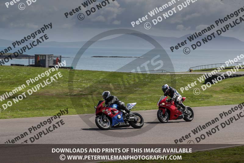 anglesey no limits trackday;anglesey photographs;anglesey trackday photographs;enduro digital images;event digital images;eventdigitalimages;no limits trackdays;peter wileman photography;racing digital images;trac mon;trackday digital images;trackday photos;ty croes