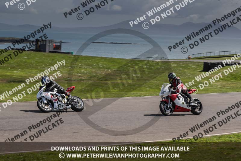 anglesey no limits trackday;anglesey photographs;anglesey trackday photographs;enduro digital images;event digital images;eventdigitalimages;no limits trackdays;peter wileman photography;racing digital images;trac mon;trackday digital images;trackday photos;ty croes