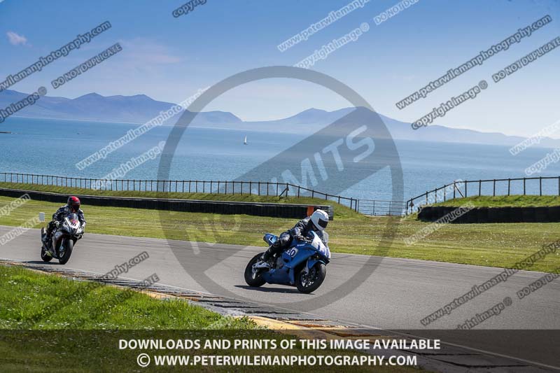 anglesey no limits trackday;anglesey photographs;anglesey trackday photographs;enduro digital images;event digital images;eventdigitalimages;no limits trackdays;peter wileman photography;racing digital images;trac mon;trackday digital images;trackday photos;ty croes