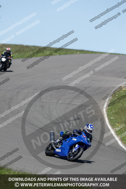 anglesey no limits trackday;anglesey photographs;anglesey trackday photographs;enduro digital images;event digital images;eventdigitalimages;no limits trackdays;peter wileman photography;racing digital images;trac mon;trackday digital images;trackday photos;ty croes