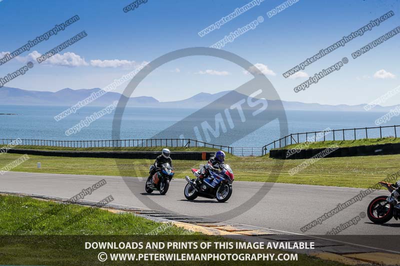 anglesey no limits trackday;anglesey photographs;anglesey trackday photographs;enduro digital images;event digital images;eventdigitalimages;no limits trackdays;peter wileman photography;racing digital images;trac mon;trackday digital images;trackday photos;ty croes