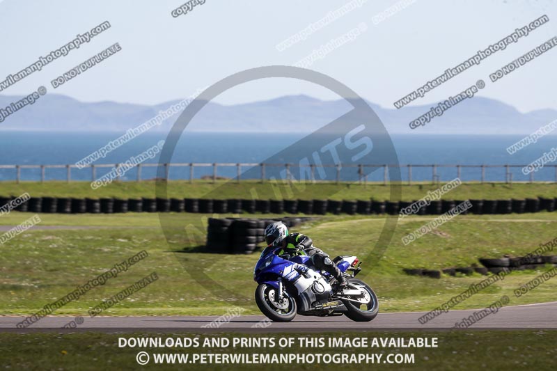 anglesey no limits trackday;anglesey photographs;anglesey trackday photographs;enduro digital images;event digital images;eventdigitalimages;no limits trackdays;peter wileman photography;racing digital images;trac mon;trackday digital images;trackday photos;ty croes
