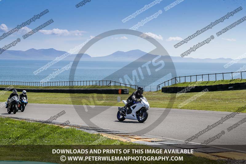anglesey no limits trackday;anglesey photographs;anglesey trackday photographs;enduro digital images;event digital images;eventdigitalimages;no limits trackdays;peter wileman photography;racing digital images;trac mon;trackday digital images;trackday photos;ty croes