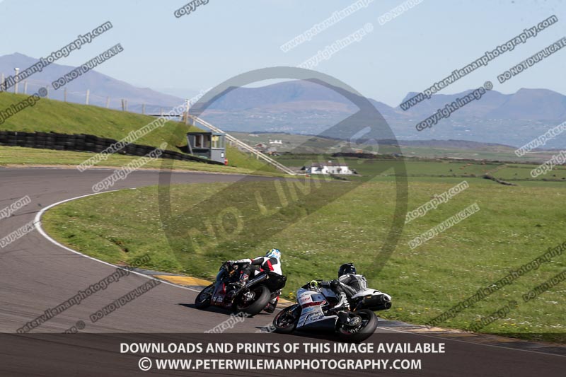 anglesey no limits trackday;anglesey photographs;anglesey trackday photographs;enduro digital images;event digital images;eventdigitalimages;no limits trackdays;peter wileman photography;racing digital images;trac mon;trackday digital images;trackday photos;ty croes