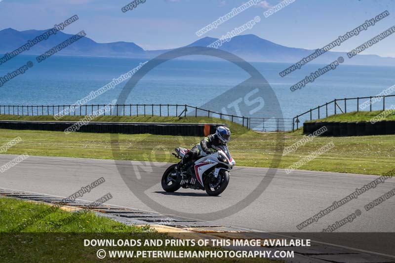anglesey no limits trackday;anglesey photographs;anglesey trackday photographs;enduro digital images;event digital images;eventdigitalimages;no limits trackdays;peter wileman photography;racing digital images;trac mon;trackday digital images;trackday photos;ty croes
