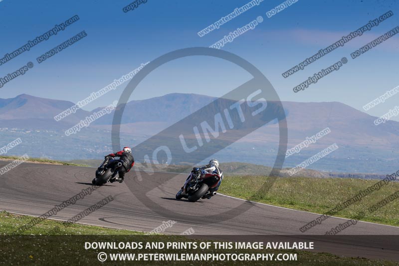 anglesey no limits trackday;anglesey photographs;anglesey trackday photographs;enduro digital images;event digital images;eventdigitalimages;no limits trackdays;peter wileman photography;racing digital images;trac mon;trackday digital images;trackday photos;ty croes