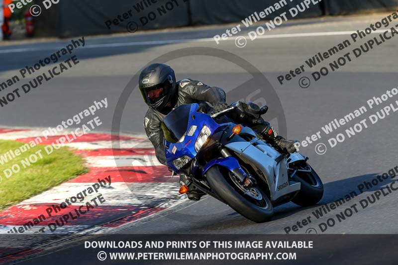 brands hatch photographs;brands no limits trackday;cadwell trackday photographs;enduro digital images;event digital images;eventdigitalimages;no limits trackdays;peter wileman photography;racing digital images;trackday digital images;trackday photos