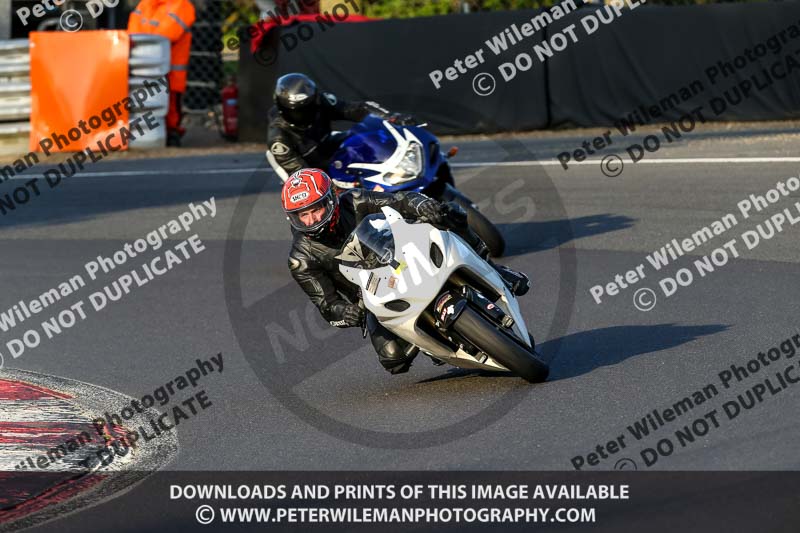 brands hatch photographs;brands no limits trackday;cadwell trackday photographs;enduro digital images;event digital images;eventdigitalimages;no limits trackdays;peter wileman photography;racing digital images;trackday digital images;trackday photos