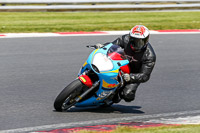 brands-hatch-photographs;brands-no-limits-trackday;cadwell-trackday-photographs;enduro-digital-images;event-digital-images;eventdigitalimages;no-limits-trackdays;peter-wileman-photography;racing-digital-images;trackday-digital-images;trackday-photos