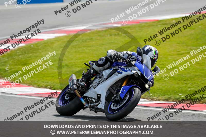 donington no limits trackday;donington park photographs;donington trackday photographs;no limits trackdays;peter wileman photography;trackday digital images;trackday photos