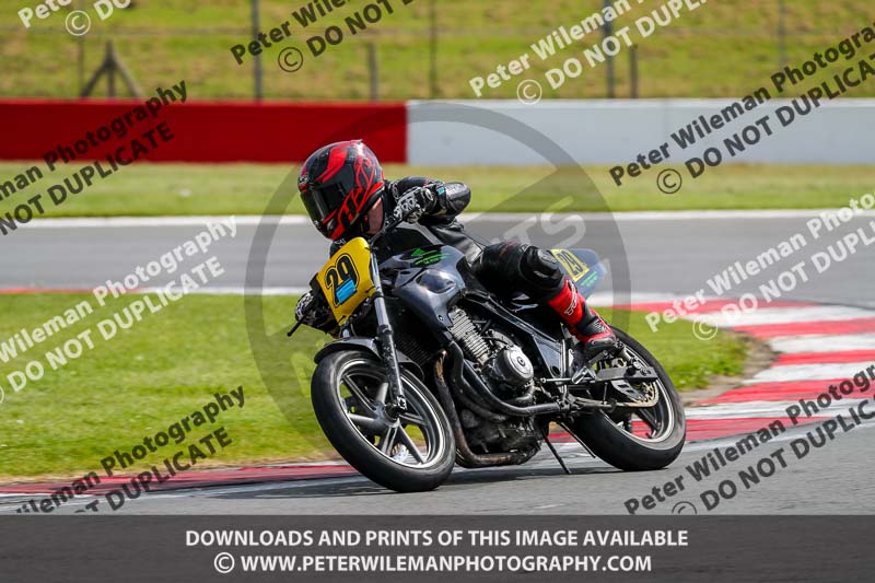 donington no limits trackday;donington park photographs;donington trackday photographs;no limits trackdays;peter wileman photography;trackday digital images;trackday photos