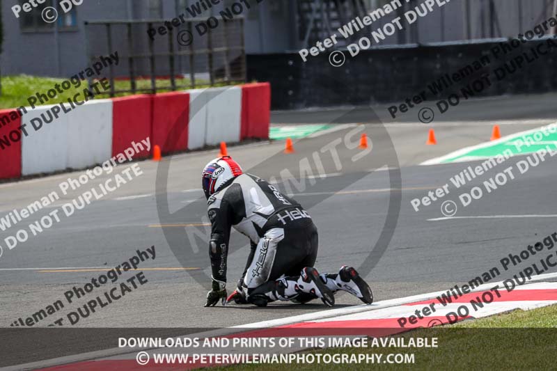donington no limits trackday;donington park photographs;donington trackday photographs;no limits trackdays;peter wileman photography;trackday digital images;trackday photos