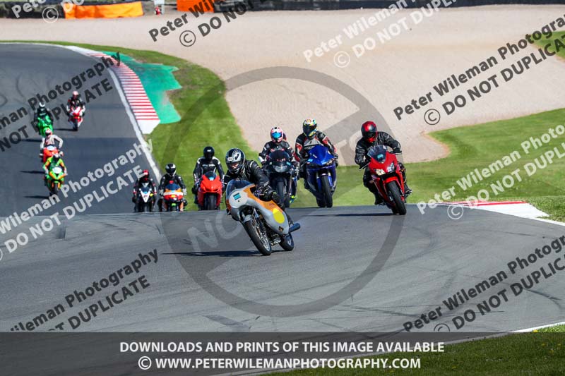 donington no limits trackday;donington park photographs;donington trackday photographs;no limits trackdays;peter wileman photography;trackday digital images;trackday photos