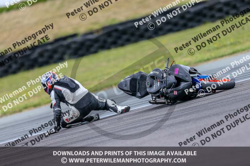 PJM Photography;anglesey no limits trackday;anglesey photographs;anglesey trackday photographs;enduro digital images;event digital images;eventdigitalimages;no limits trackdays;peter wileman photography;racing digital images;trac mon;trackday digital images;trackday photos;ty croes